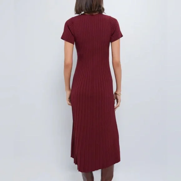 Tuckernuck Hyacinth House Oxblood Knit Murphy Swing Dress